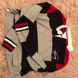 Tommy Hilfiger collared crop top